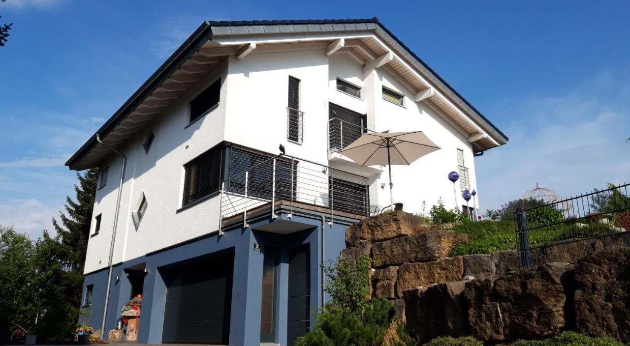 Limes Apartment -Uebernachten Am Limes- Rainau Exteriör bild